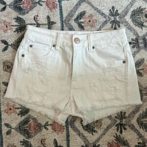 New with tags White American Eagle shorts